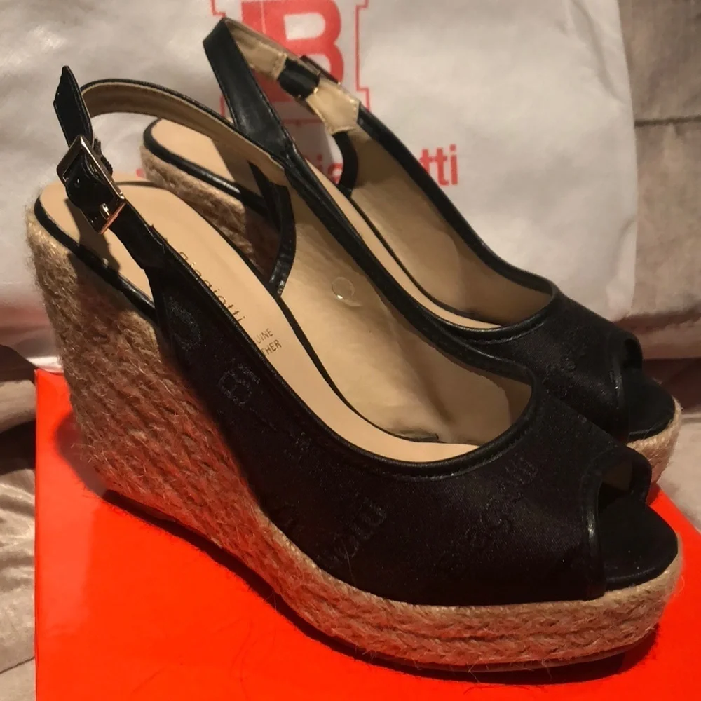 LAURA Biagiotti Logo Italian Espadrilles